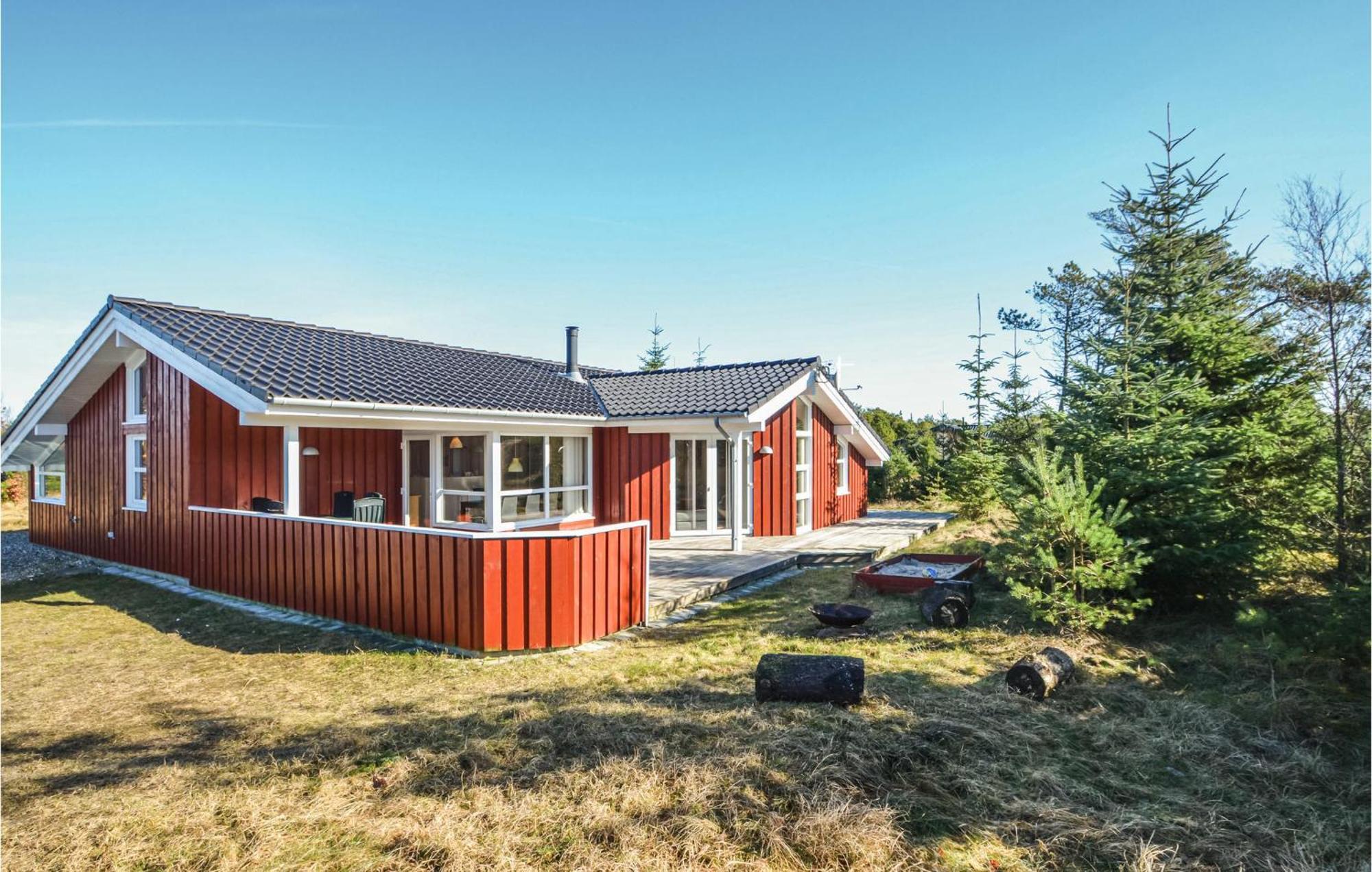 4 Bedroom Pet Friendly Home In Fjerritslev Exterior photo