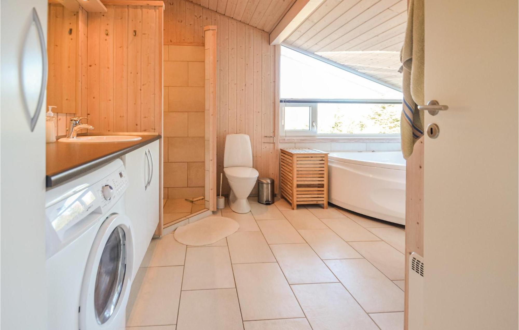4 Bedroom Pet Friendly Home In Fjerritslev Exterior photo